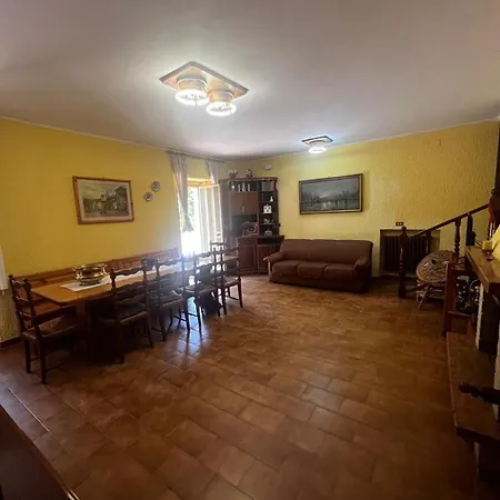 I Due Cipressi בית הארחה