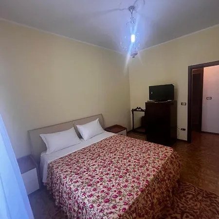 בית הארחה I Due Cipressi *